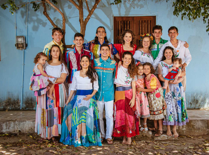 Mostra Carroça de Mamulengos:  Três Gerações de Arte Brincante no CCBB SP