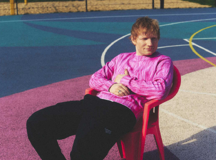 "PLAY" - novo álbum de Ed Sheeran, que será lançado em de setembro 