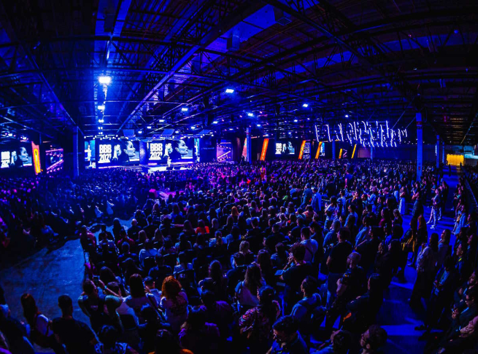 RD Summit 2025 : a 100 dias do evento, Fabio Porchat é palestrante confirmado