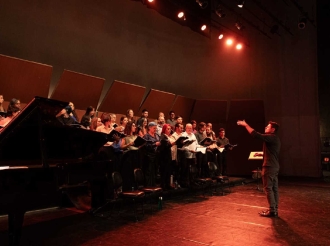 Carmina Burana de Carl Orff  - Teatro Municipal de Santo André recebe espetáculo com coro de 150 vozes